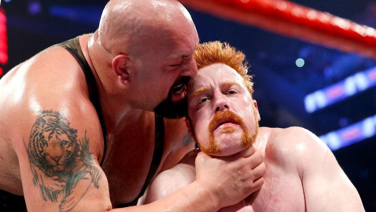 The Big Show grabbing Sheamus around the throat at TLC 2012