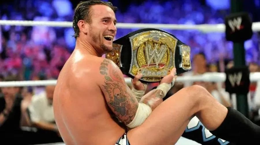 CM Punk- WWE Money In the Bank 2011- WWE Title.jpg