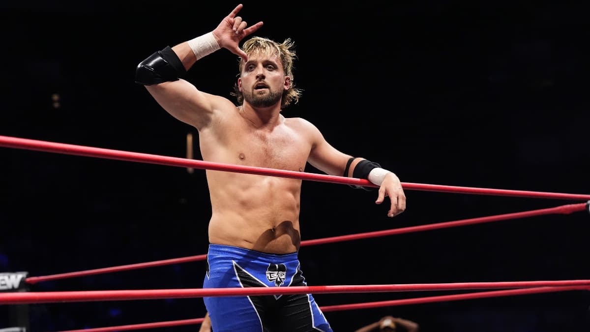 El Phantasmo putting up a 'too sweet' on the June 28, 2024 episode of AEW Rampage