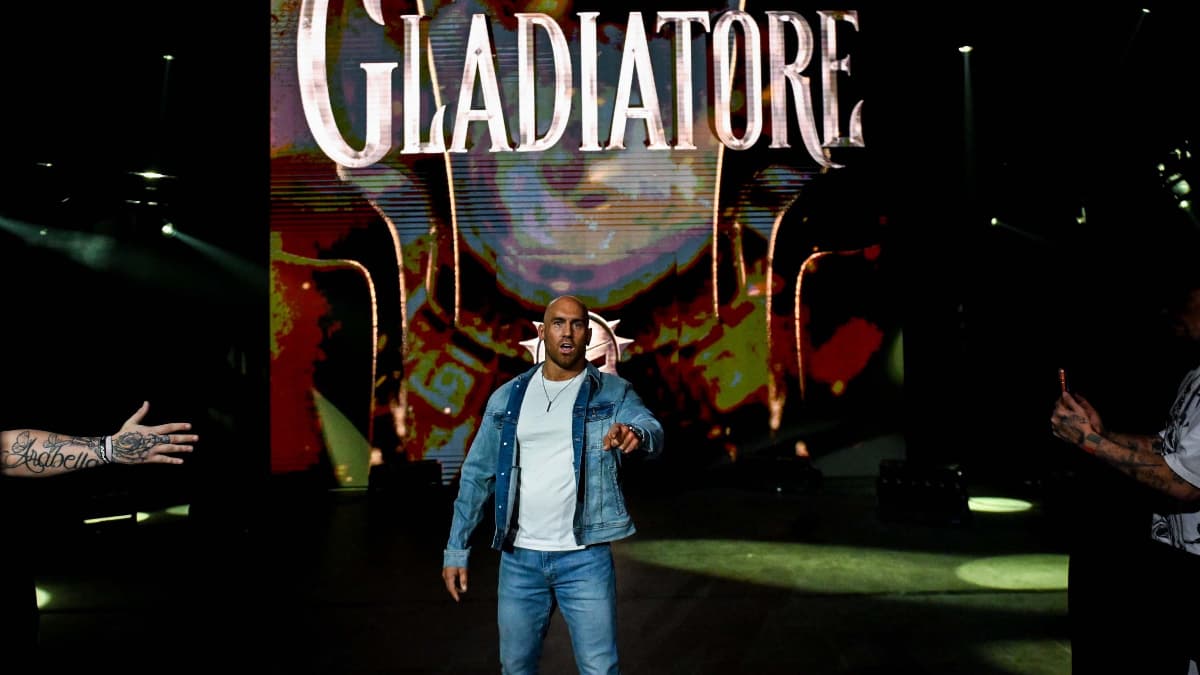 Fabian Aichner in double denim and a white t-shirt in his TNA IMPACT debut