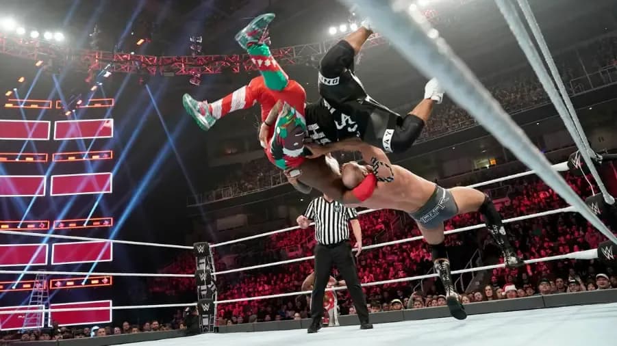 https://cultaholic.com/files/images/39b794ba227d903ceb832ba4678a851075c8b35e-cesaro.png