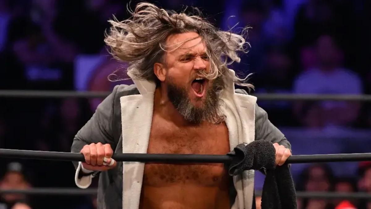 Trent Seven shouting while holding the ropes