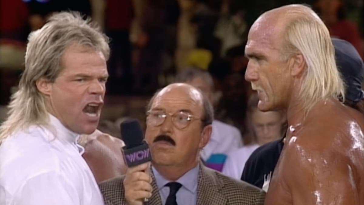Lex Luger arguing with Hulk Hogan on WCW Monday Nitro premiere
