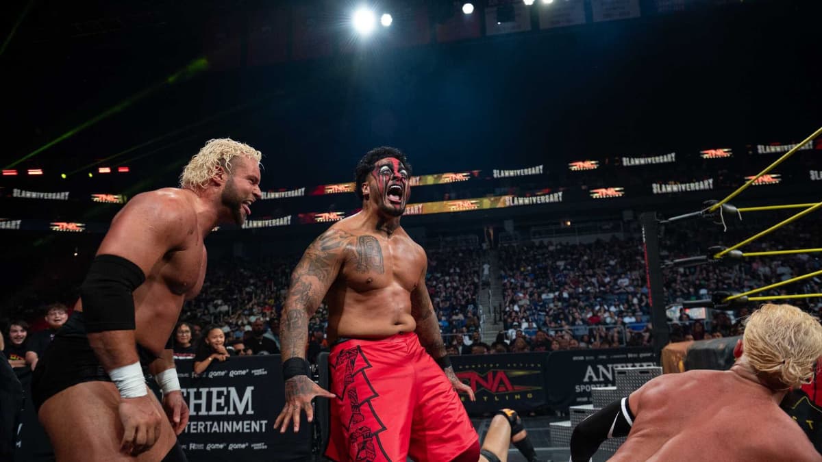 Zilla Fatu shouting at TNA Slammiversary 2025 while wearing red shorts and red face paint