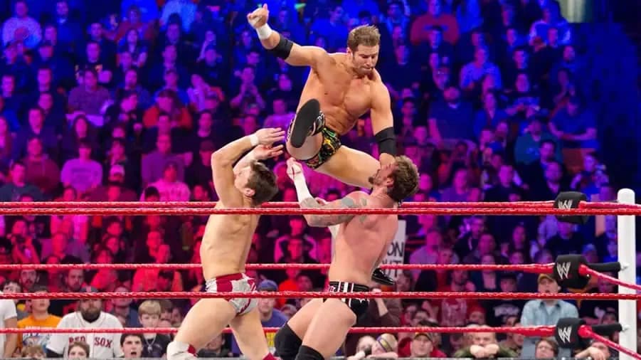 https://cultaholic.com/files/images/29d404d995b286cb72cb13b894d4dfe28e1444cf-ryder-punk-bryan-royal-rumble-2011.jpg