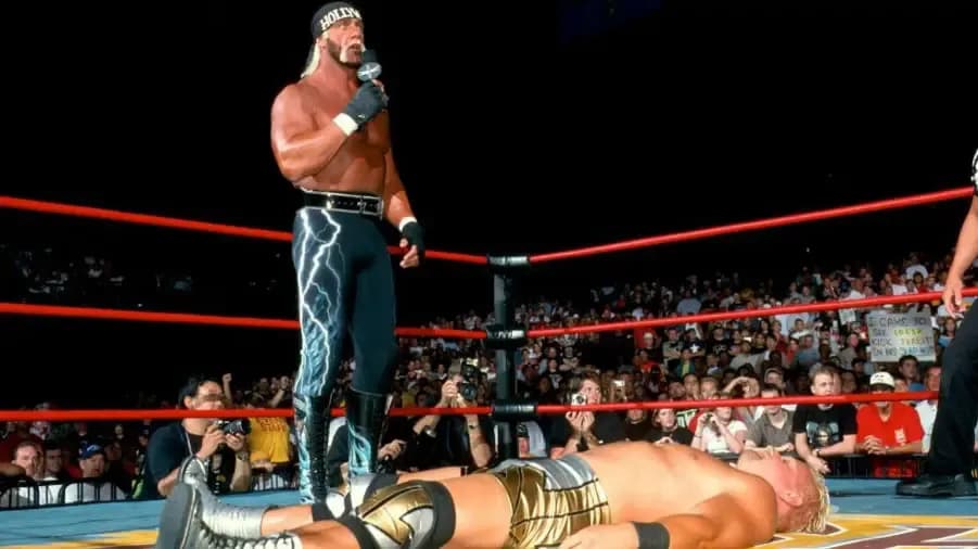 https://cultaholic.com/files/images/36c26451ee796239a7a538895022685da6a54ea4-hulk-hogan-jeff-jarrett-bash-at-the-beach-2000.jpg