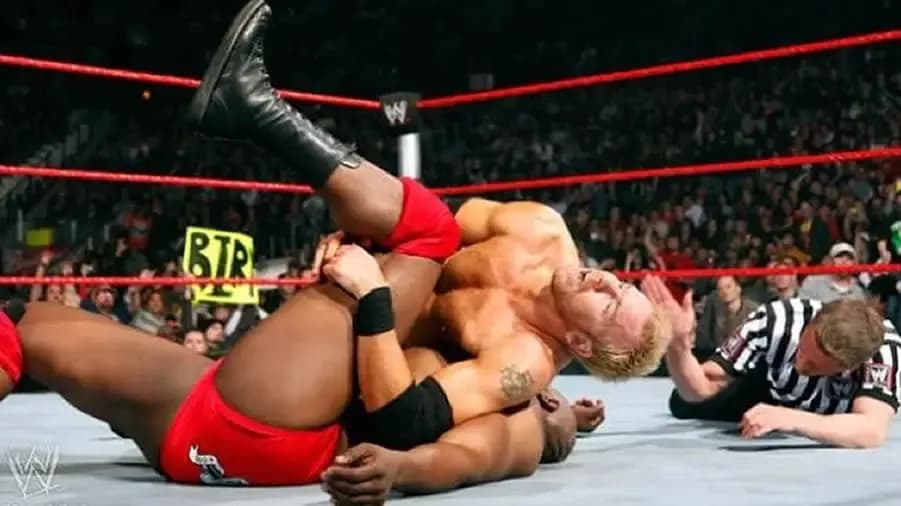 https://cultaholic.com/files/images/4c37412c49e1a960d9406dde86539d81a7fc52b7-royal-rumble-2010-Christian.-Ezekiel-Jackson.jpg