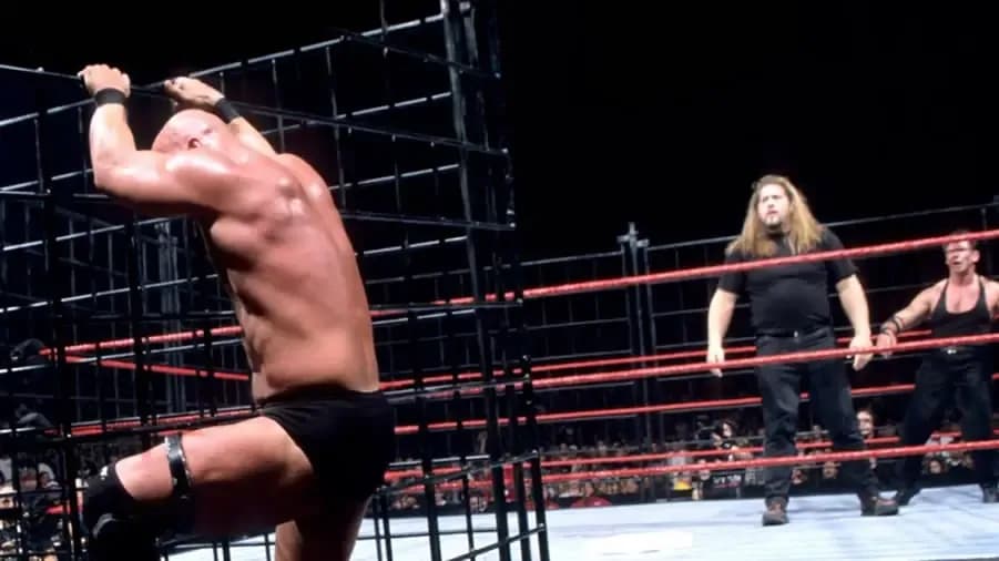https://cultaholic.com/files/images/817682a46169bda85c1e2e3386a252ba4fa51c5d-stone-cold-steve-austin-big-show-paul-wight-vince-mcmahon.jpg