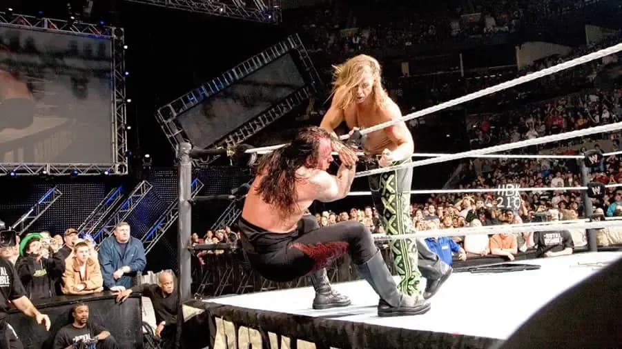 https://cultaholic.com/files/images/8487d5a1f77566d4dfa93b72cd1bcd4a15eda6ff-royal-rumble-2007-undertaker-shawn-michaels-q.jpg