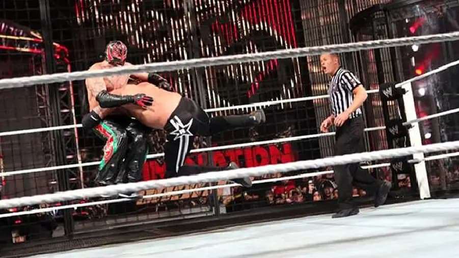 https://cultaholic.com/files/images/91db2b4d57fe301e7854d5e1233b67345ec67397-edge-rey-mysterio.fw_.png