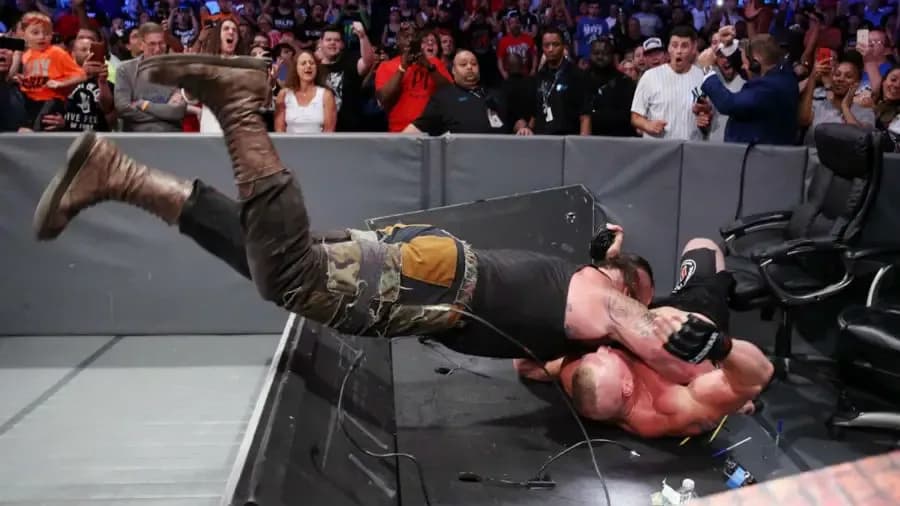 https://cultaholic.com/files/images/ce639f83518a335a133f7e1069103a6385318003-Braun-Strowman-Brock-Lesnar.jpg