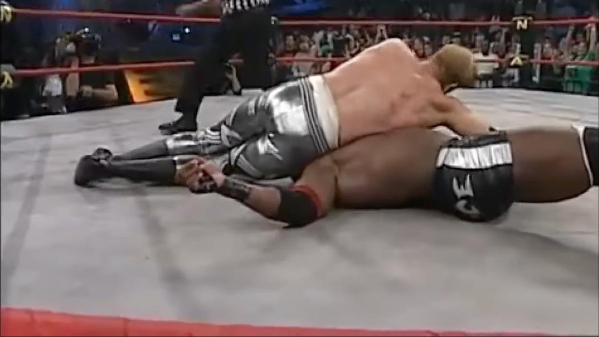 Christian Cage pinning Monty Brown at TNA Destination X 2006