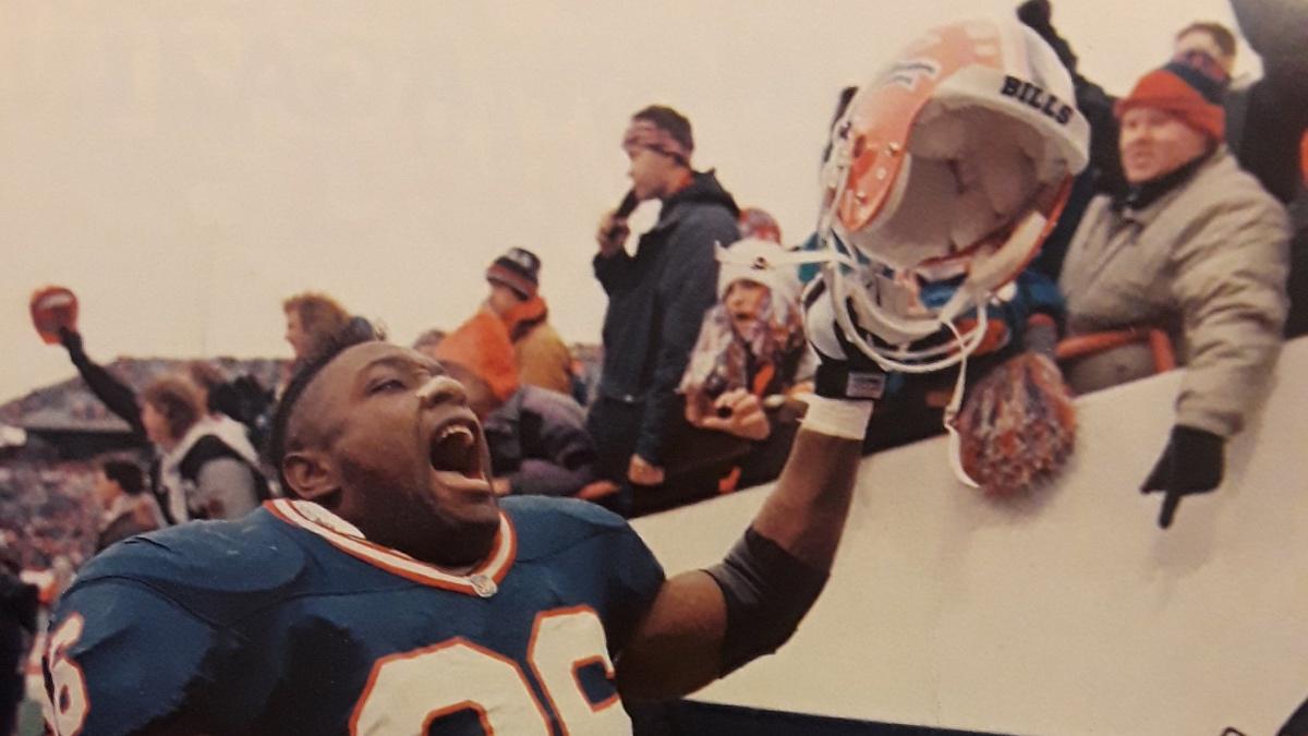 Monty Brown celebrating with the Buffalo Bills