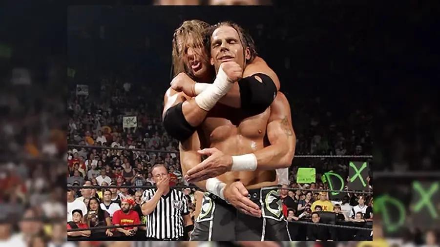https://cultaholic.com/files/images/5bdef3be55ab10a2198be85e1c4a4021008bdb1a-shawn-michaels-triple-h-summerslam-2006.jpg